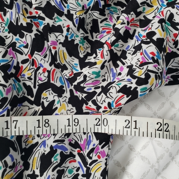 Women's Dress - Picture 4 of 5